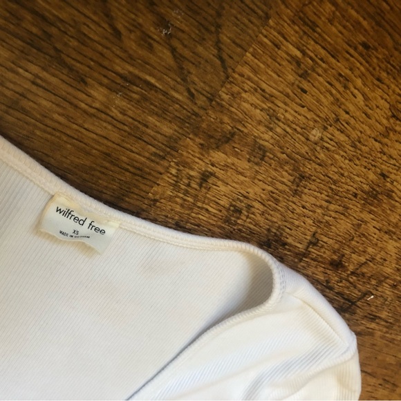 ARITZIA Wilfred Free: Tie-Front T-Shirt, White - Picture 3 of 3